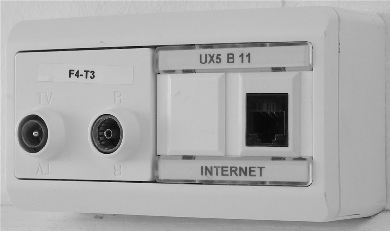 TV, radio og Internet stik.